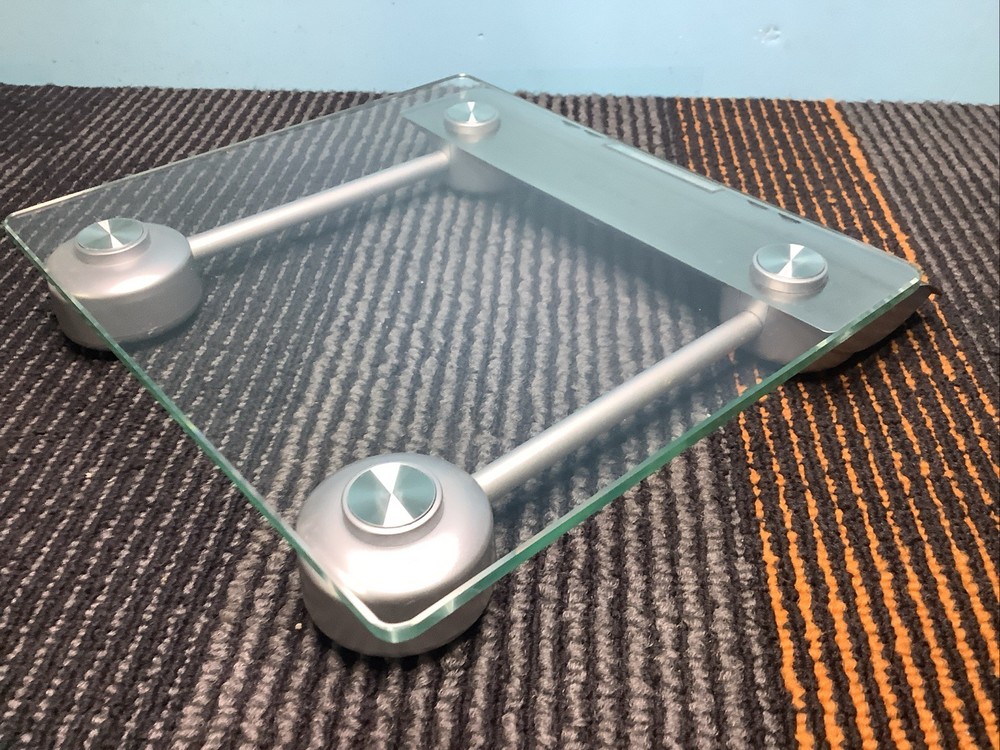 Salter 3003 High Precision Aquatronic Scale w/ Liquid Measuring Feature