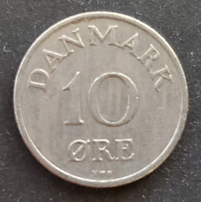 Denmark, nice 1949 10 ore coin