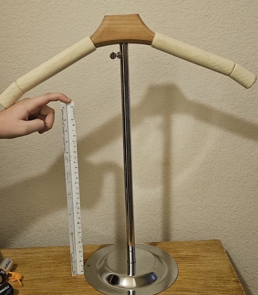 Adjustable Garment Display Stand for Retail Stores
