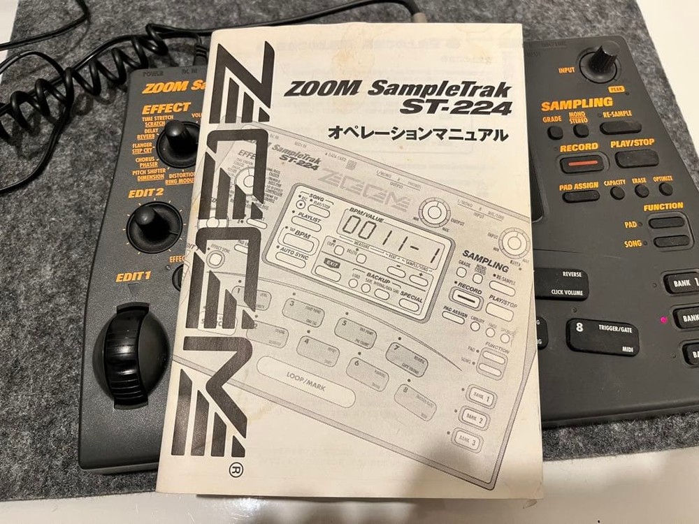 Zoom ST-224 SampleTrak Sampler with AC adapter #0003