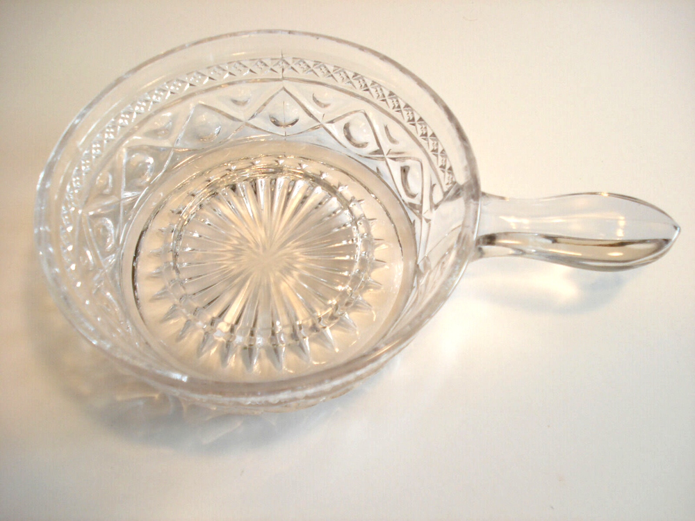 Cape cod spider candle holder