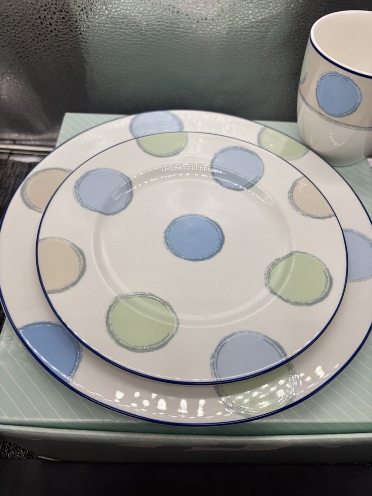 Noritake Ambience Blue Java 4 Pc Setting NIB