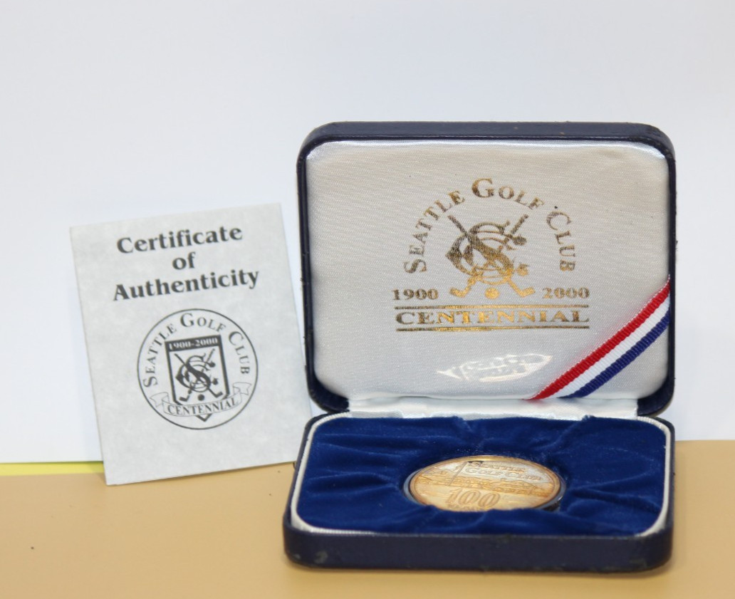 Seattle Golf Club Centennial 1900-2000 1 troy ounce Silver Gold Overlay Coin COA