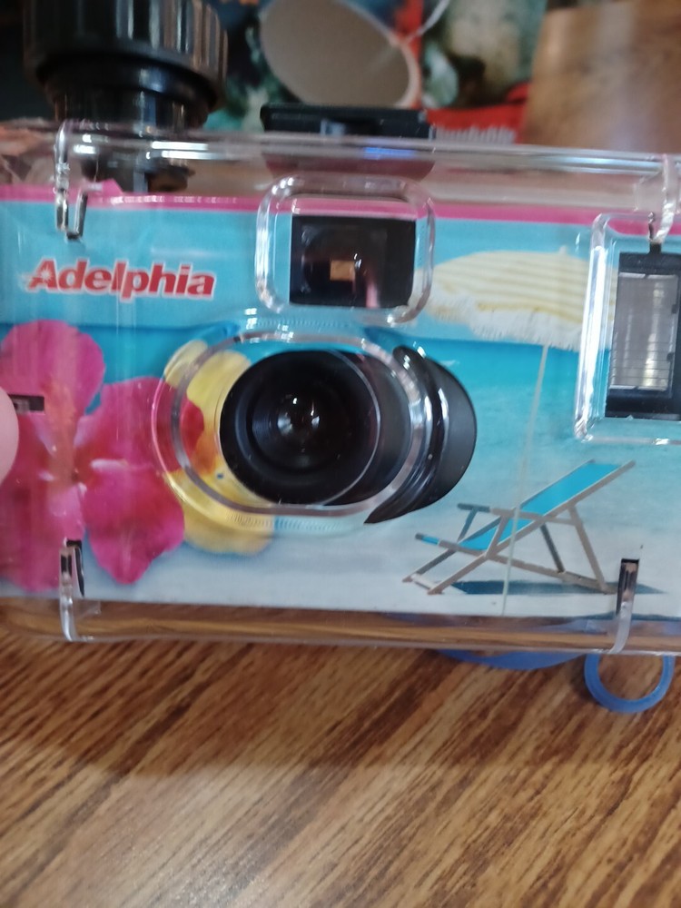 UNDER WATER 35MM FLASH CAMERA Reloadable "CAPTURE THE SEA"