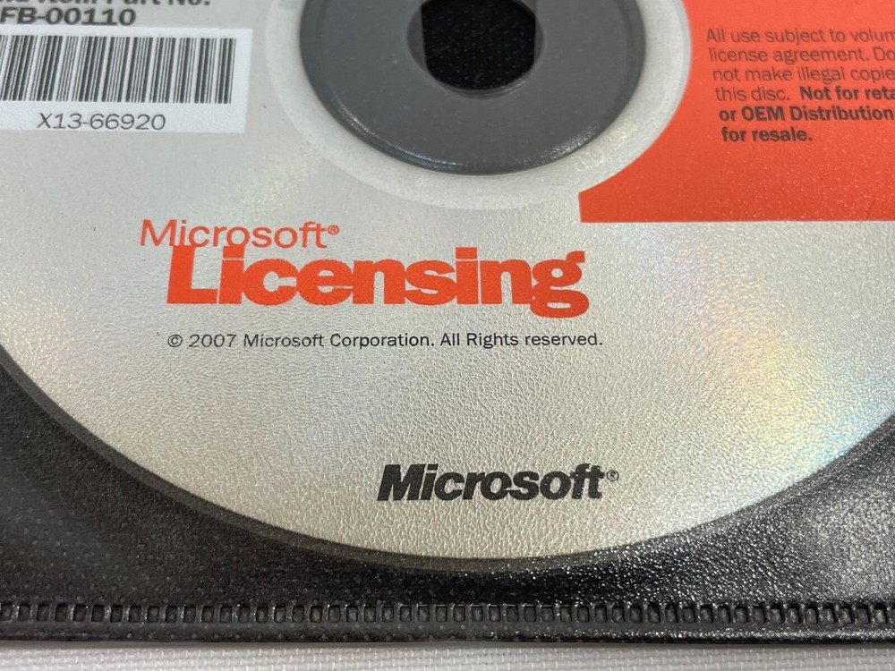 Microsoft Forefront Server Security Management Console DVD Windows Software M047