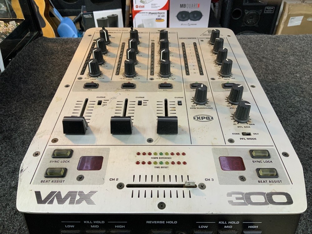 Behringer Model VMX-300 DJ 3 Channel Pro Mixer Missing Some Knobs