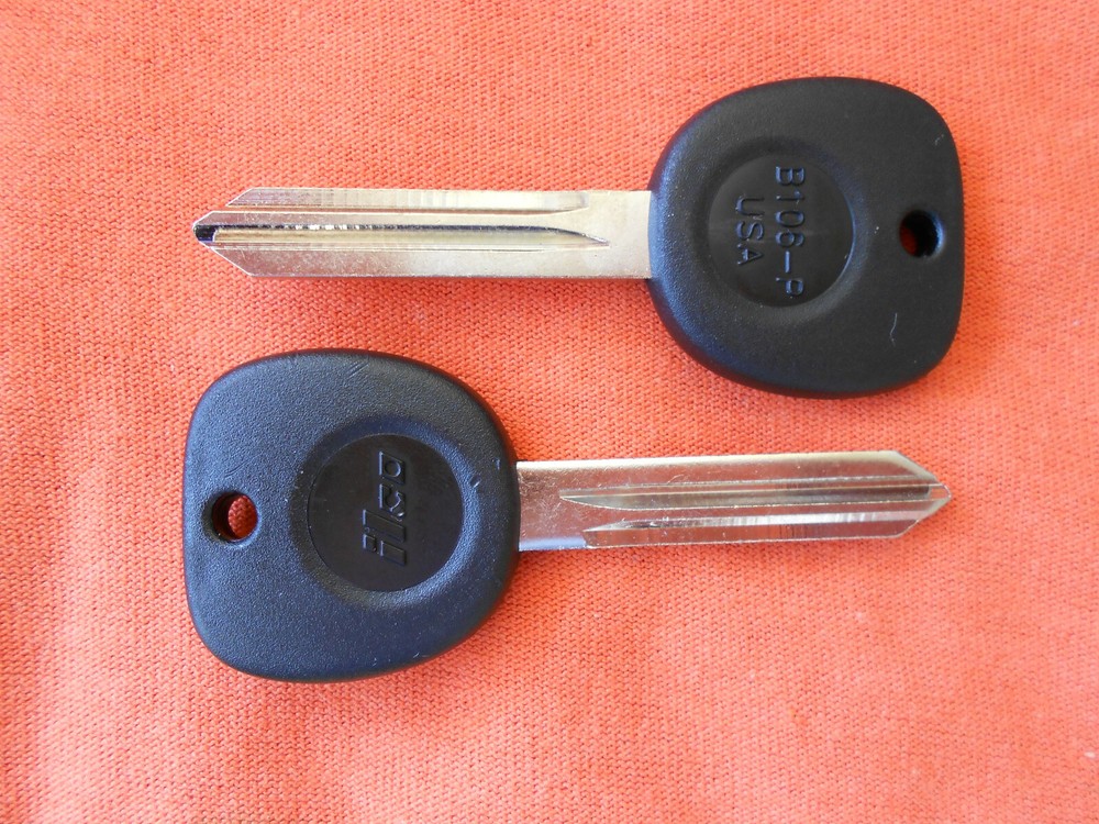 2 SATURN ION KEY BLANKS 2003 2004 2005 2006 2007
