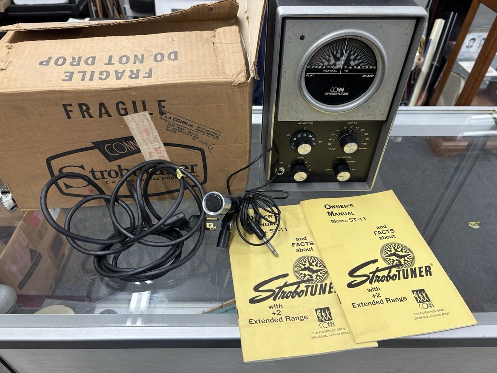 Conn Strobotuner ST11 With Microphone & Original Box Tested