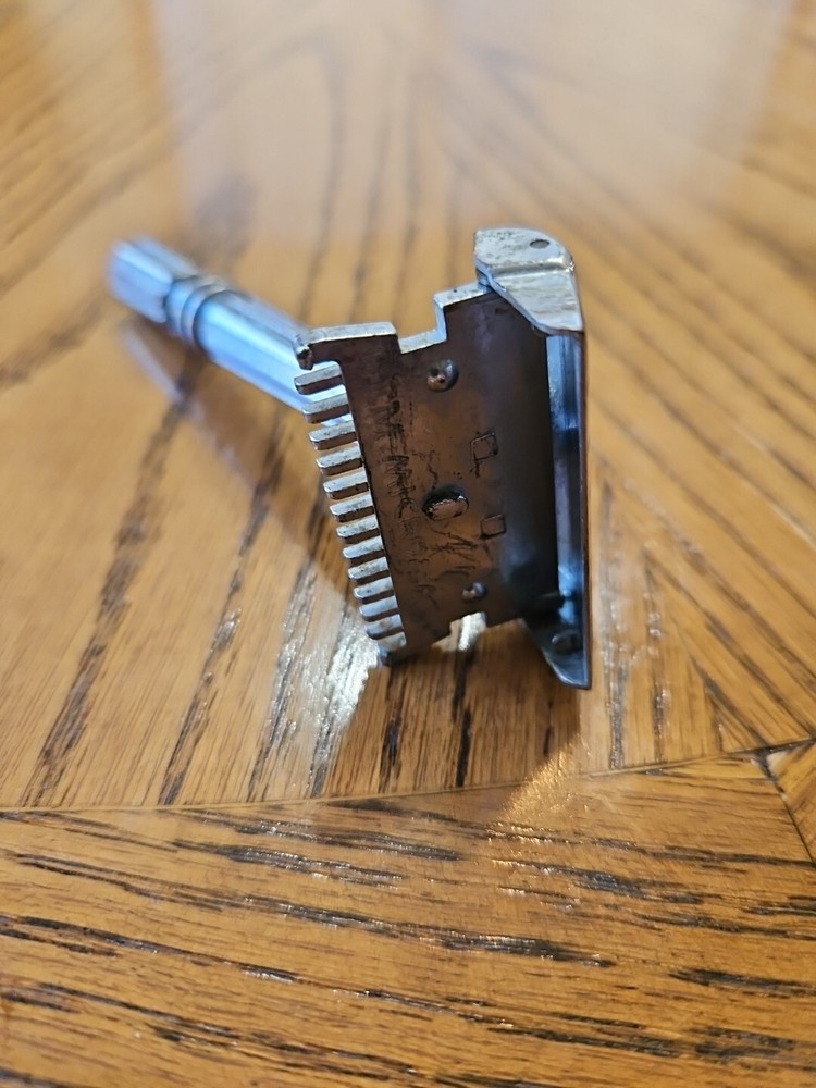 Gem Micromatic "Clog Pruf" Safety Razor Vintage