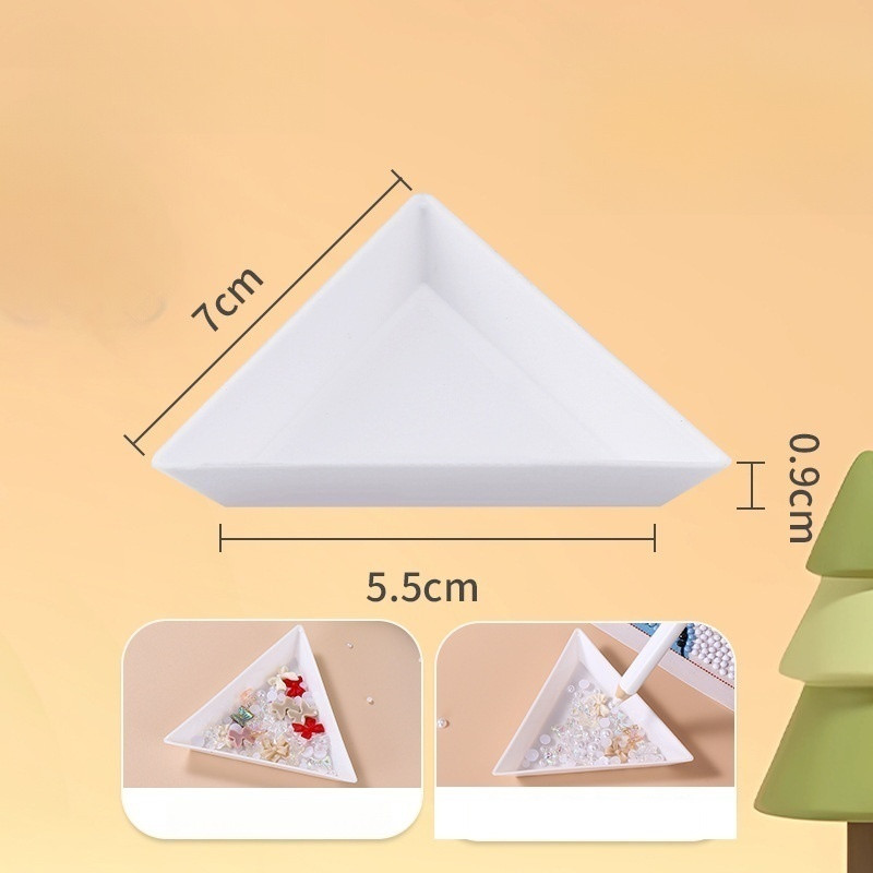 20 White Plastic Triangular Beads Sorting Trays 75mm Storage Container For Craft