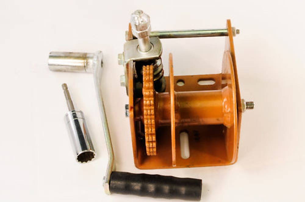 Dutton-Lainson Worm Gear Winch With Socket Adapter