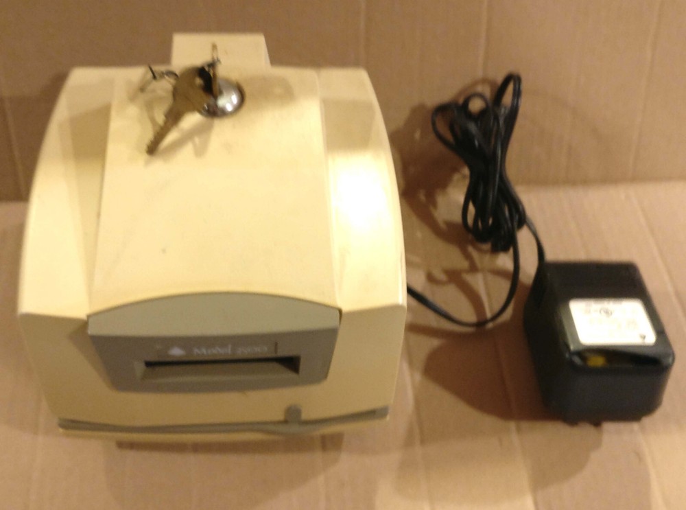 Pyramid Technologies Model 3500 Time Clock Used WITH KEY