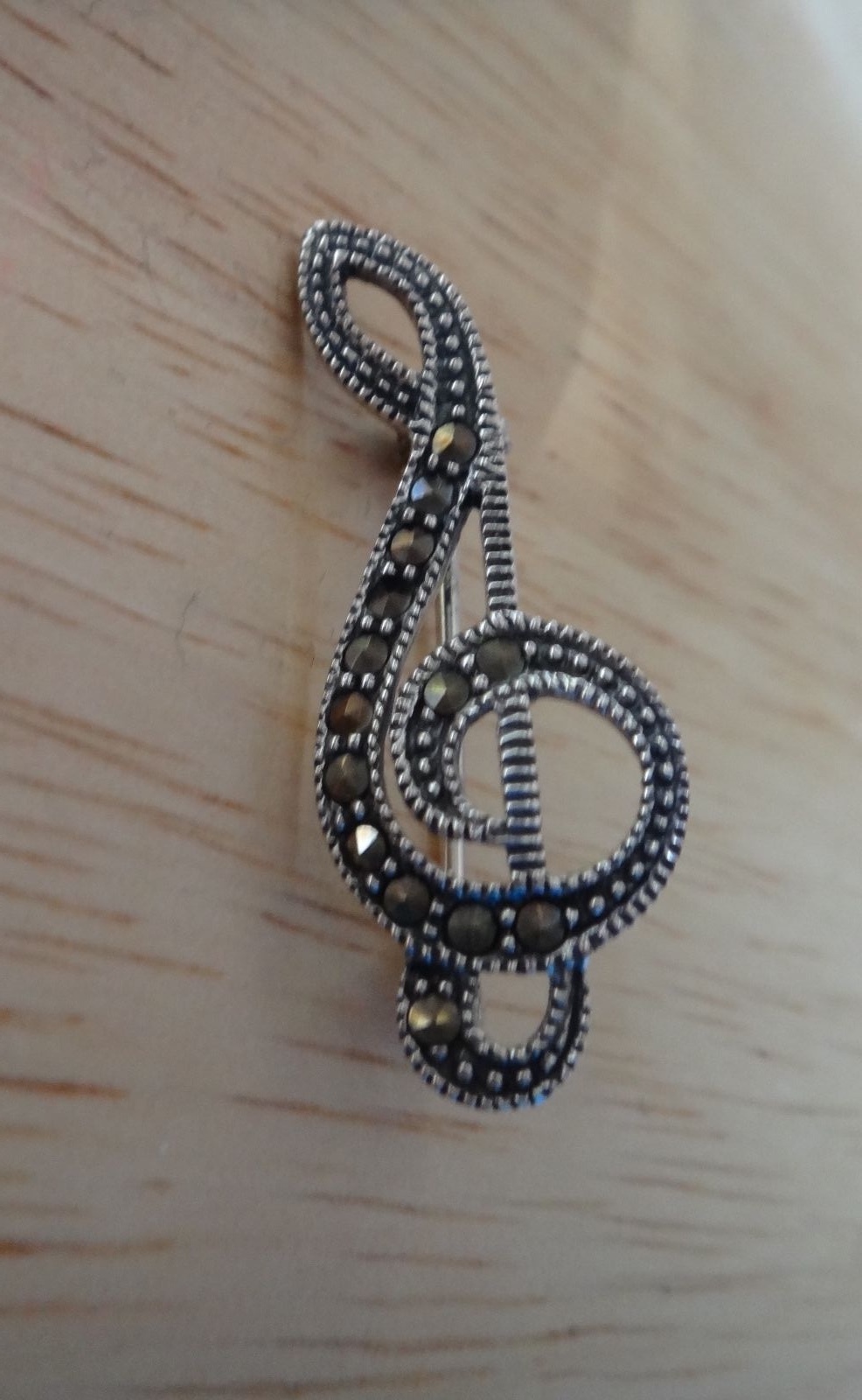 Sterling Silver 31x12mm Marcasite Treble Clef Music Pin