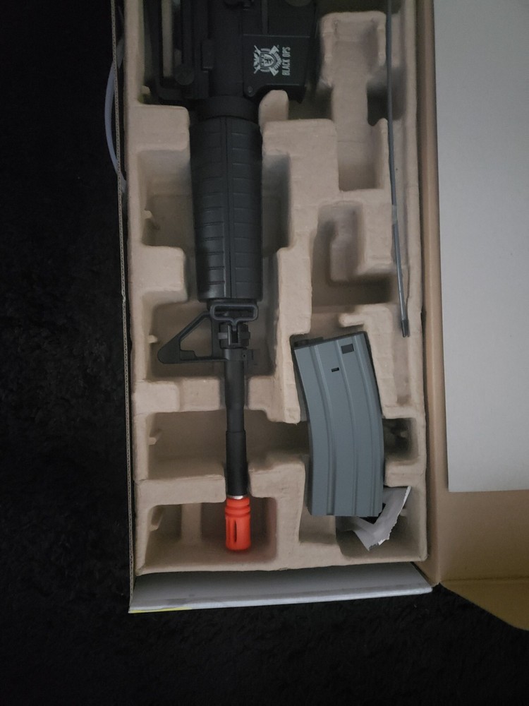 Black Ops M4 Rifle Set with BBs 