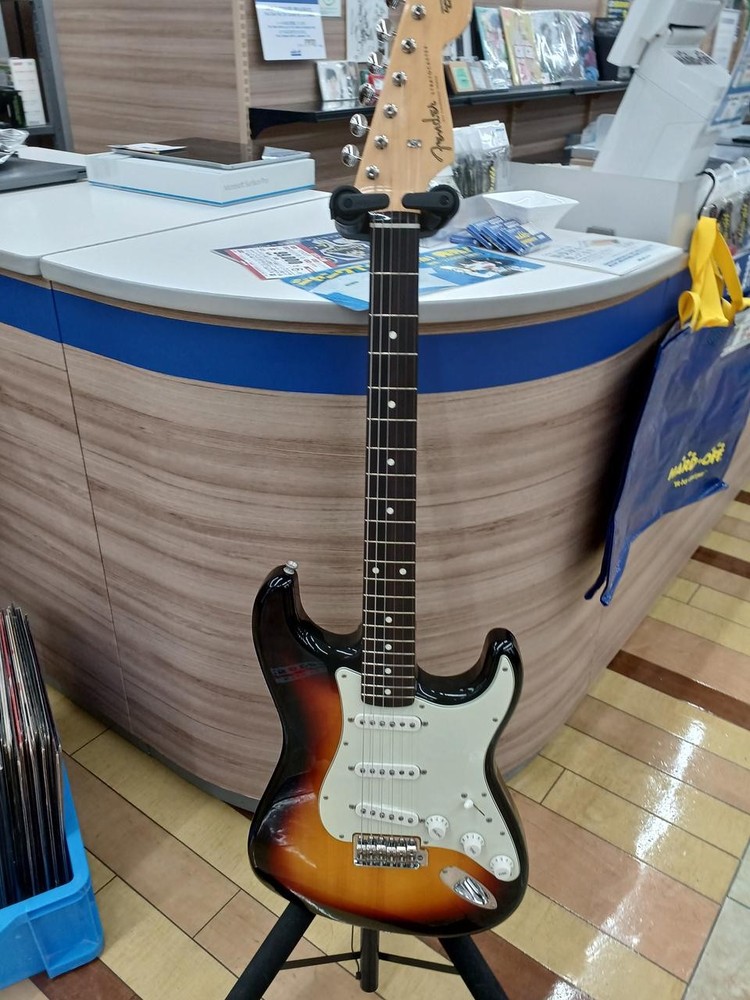 Fender Stratocaster Tradnl 60S Used Electric Guitar [AUTH]