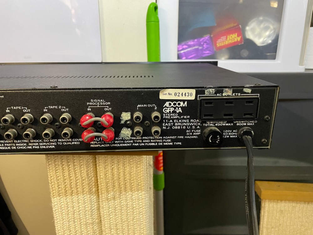 ADCOM GFP-1A STEREO PREAMPLIFIER