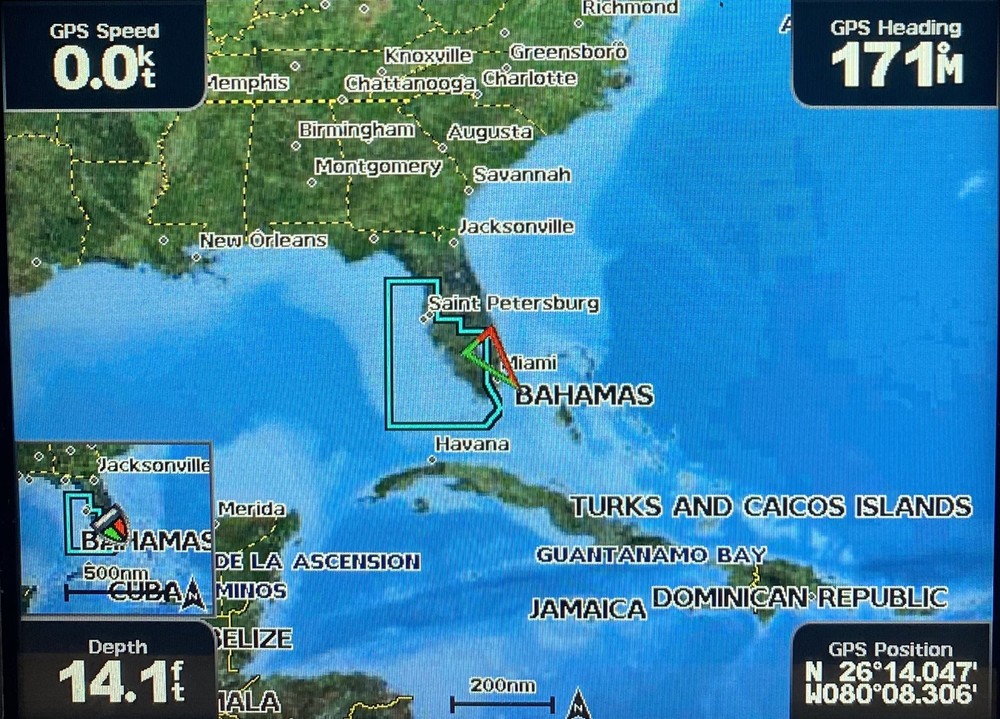 Garmin GPSMap 4208 Chartplotter 8" Head Unit w/Sun Cover~ *(New LCD)