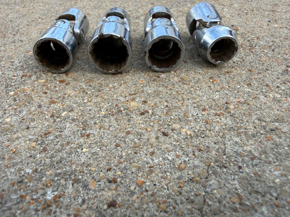 Snap-on swivel sockets 4 total