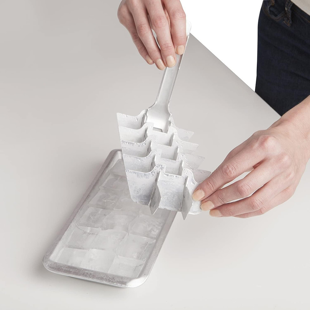 18 Cube Vintage Kitchen Ice Cube Tray