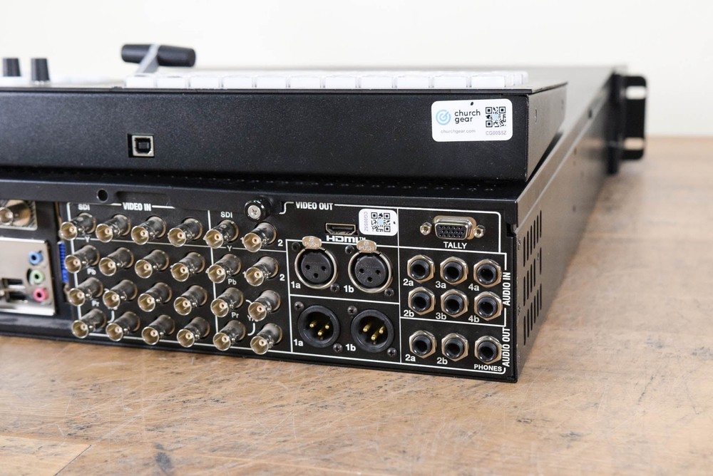 NewTek TriCaster TCXD455 Video Switcher w/ TCXD455 CS CG00S5Z