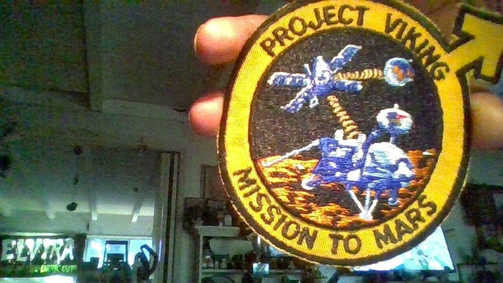 VINTAGE NASA PROJECT VIKING MISSION TO MARS PATCH