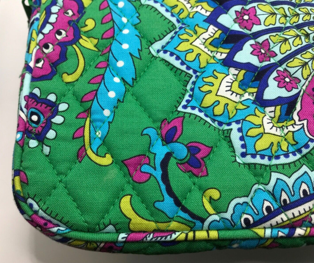 Vera Bradley E-Reader Sleeve in Emerald Paisley