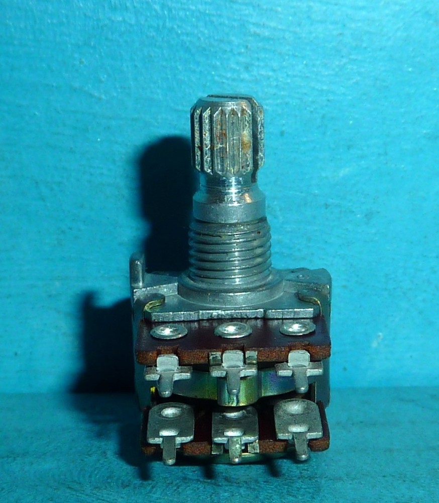 OEM Marantz RM01030210 Potentiometer NOS