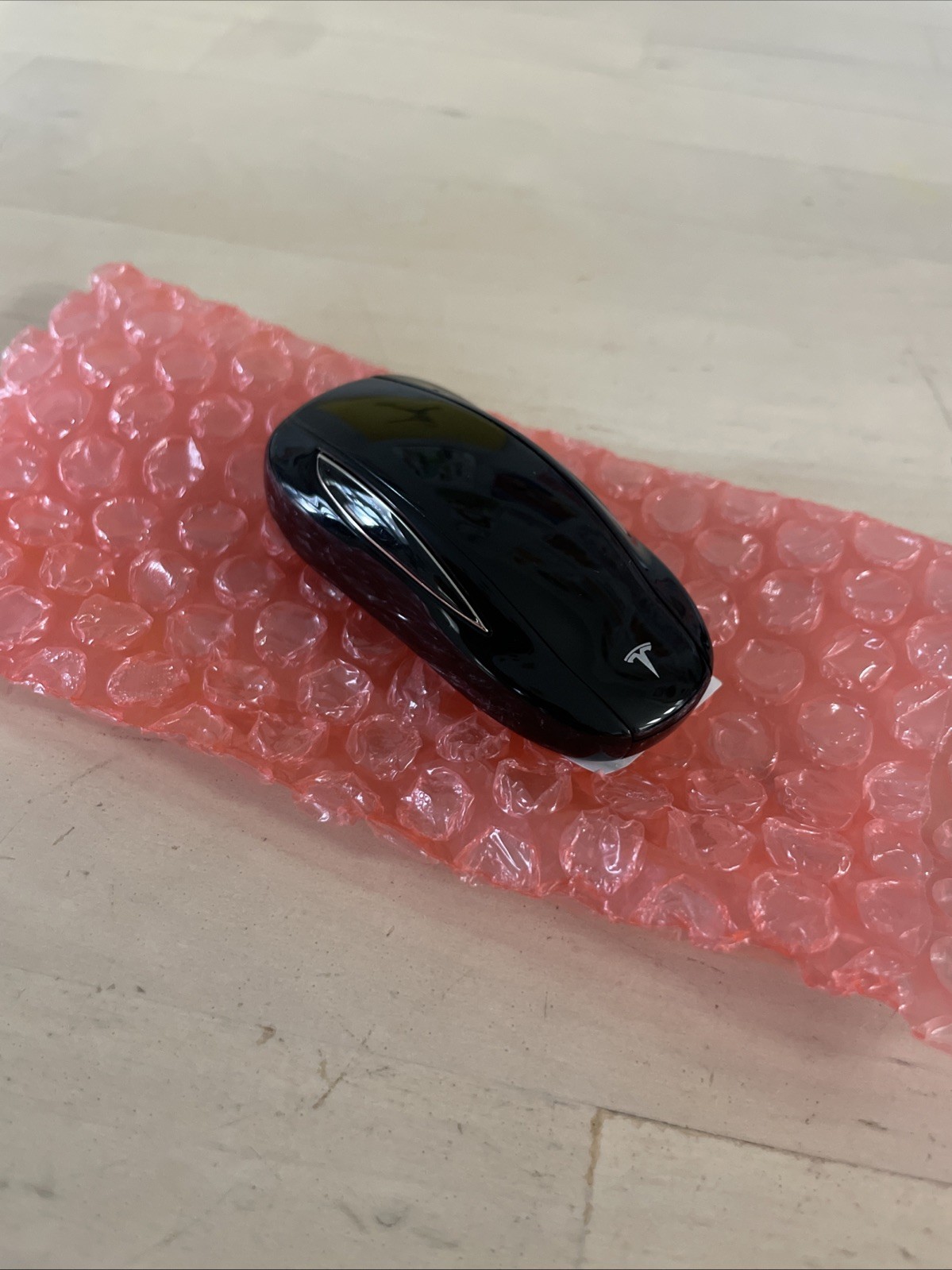 NEW OEM 16-20 TESLA MODEL X SMART KEY FOB REMOTE FCC:2AEIM-1048699 P1054132-95-G