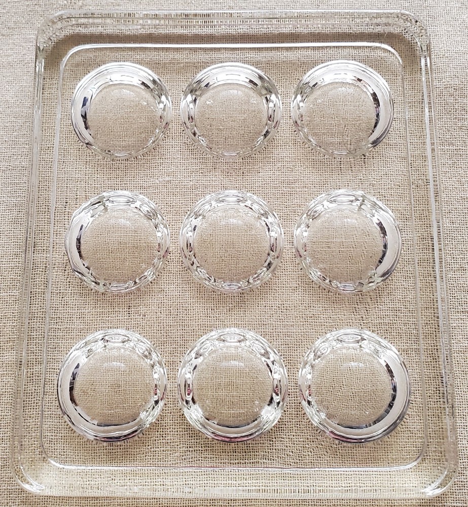 Glass Reaction Trays