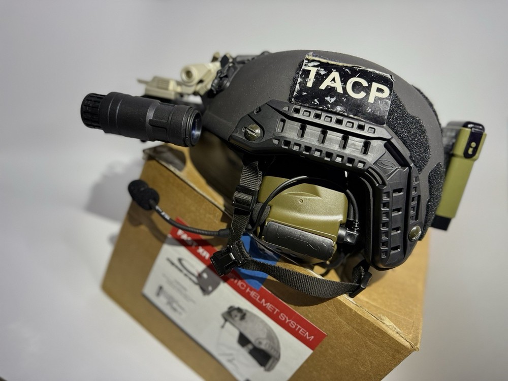 Ops-Core Fast XR High Cut Ballistic Helmet Medium Setup