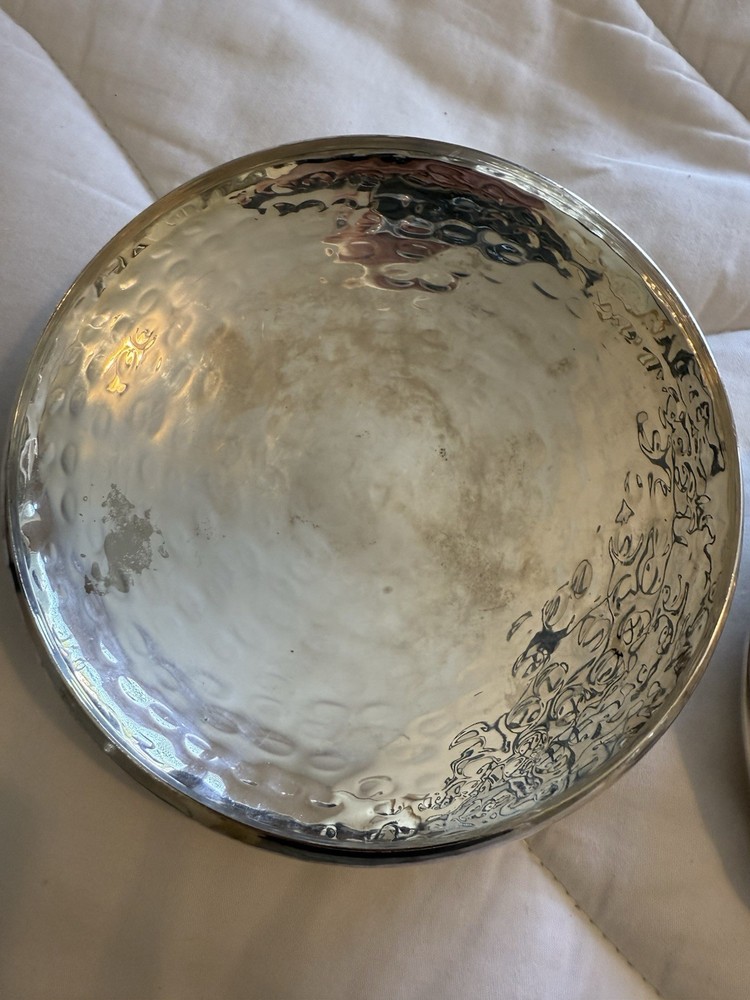 Italian Designer BATTUTO A MANO Handhammered Silverplated Plated Candy Nut Dish