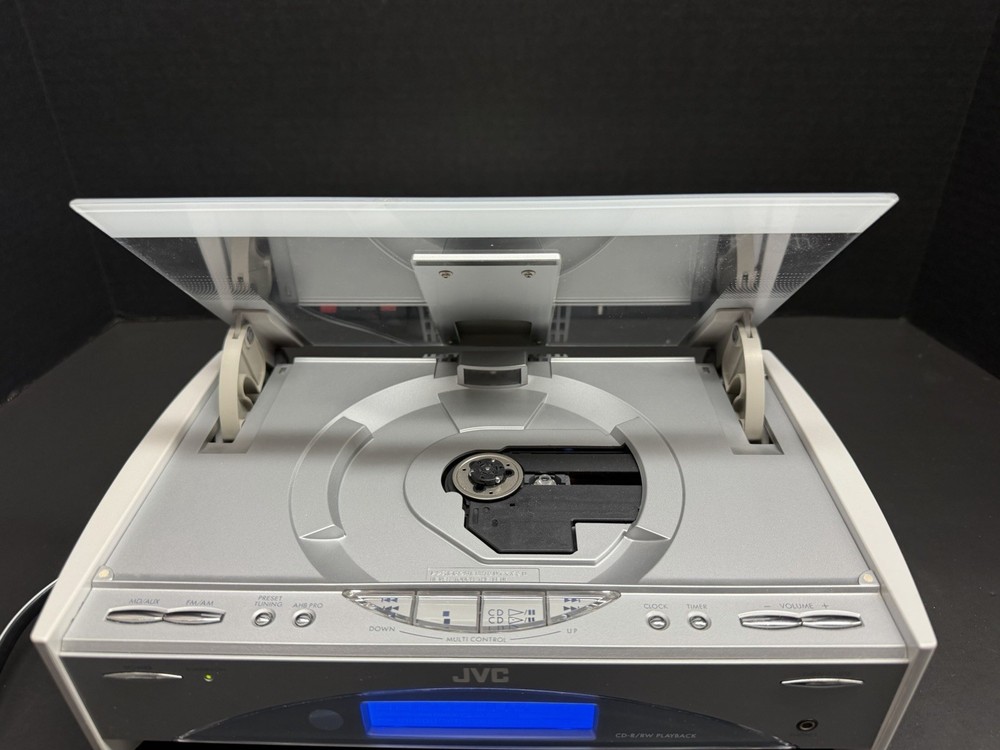 JVC FS-SD550 Compact Component System w/ Speakers Tested & Working *READ*