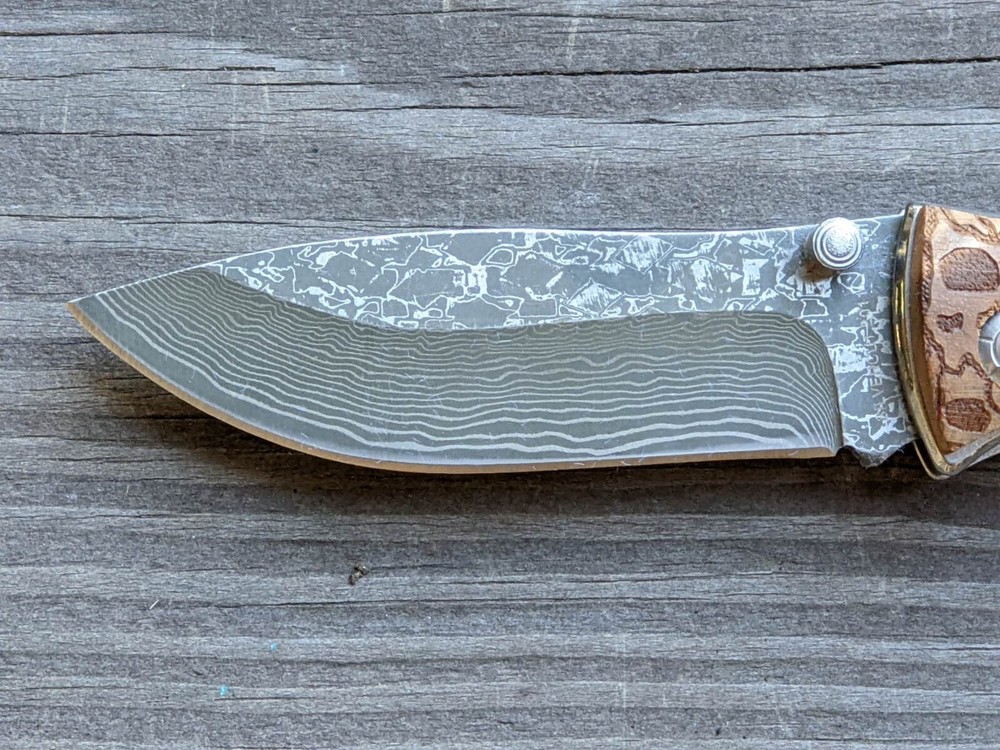 Silver Cut Folding Knife Artificial Damascus Blade Engraved Handle Box