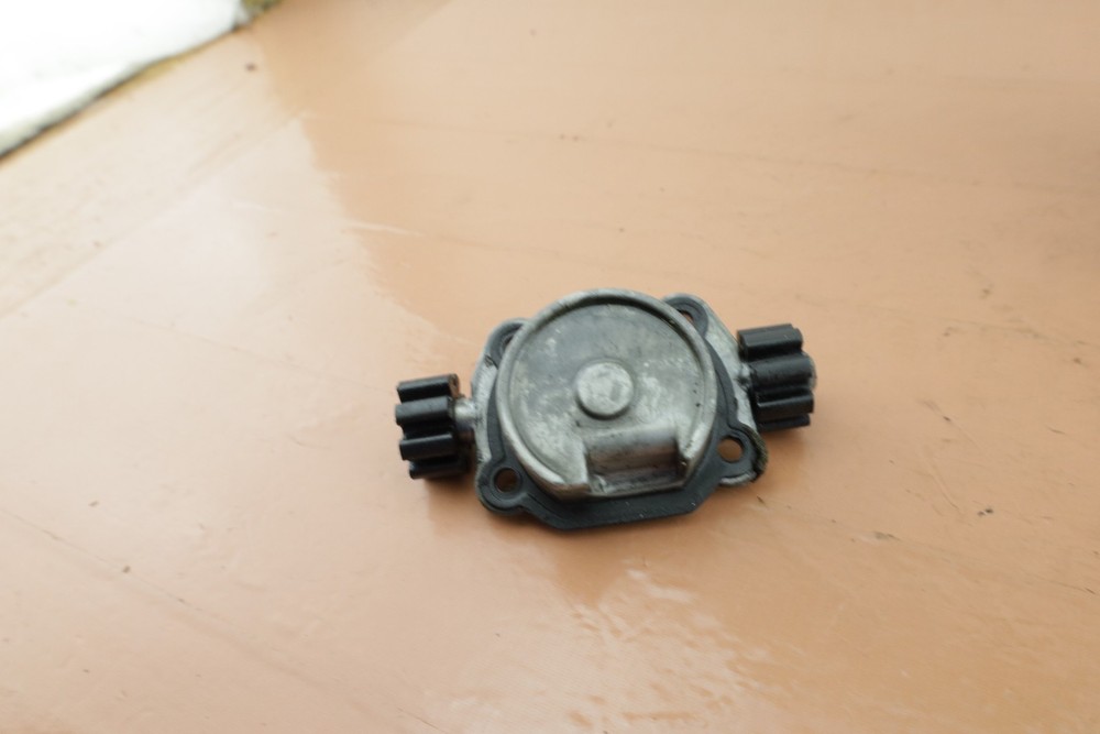 Weed Eater BV 2000 Blower OEM Crankcase 049427