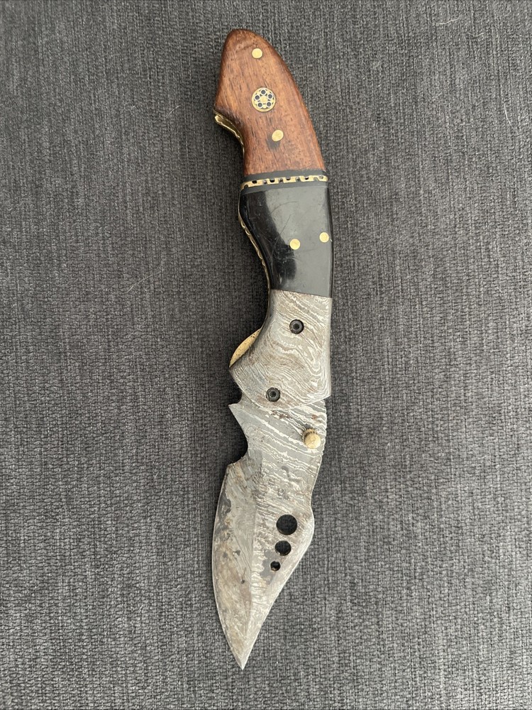 Damascus Steel Folding Pocket Knife