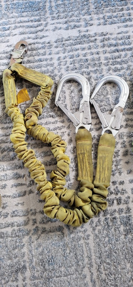 Dbi SALA SHOCKWAVE 2 Shock Absorbing Lanyard Bundle