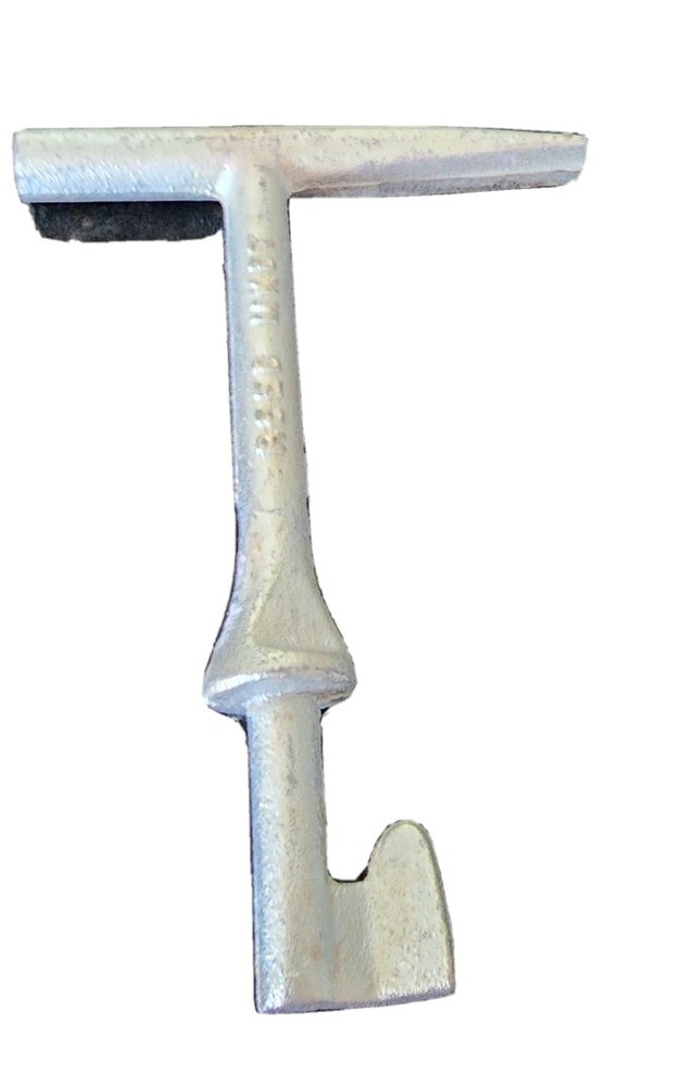 Jones Stephens 91233 Water Meter Box Key