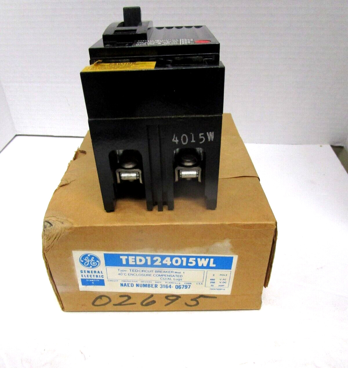 (1) General Electric TED124015WL TED Circuit Breaker Model 1 2Pole