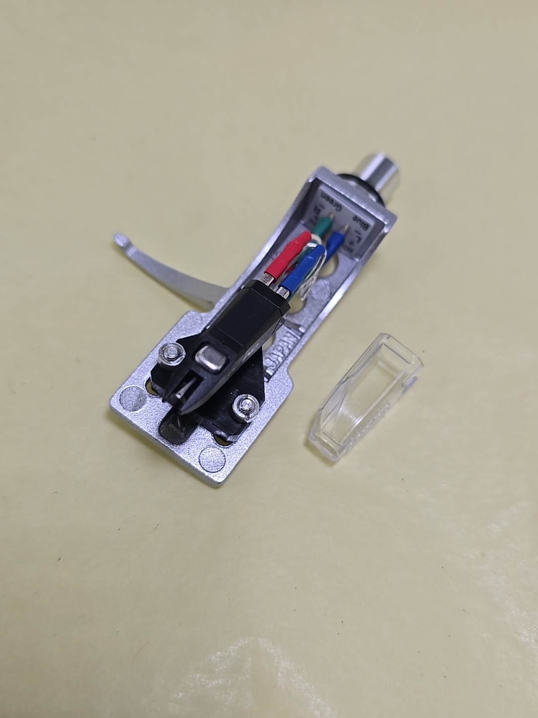 Genuine Ortofon Om10 Cartridge On a Generic Silver TECHNICS STYLE HEADSHELL.