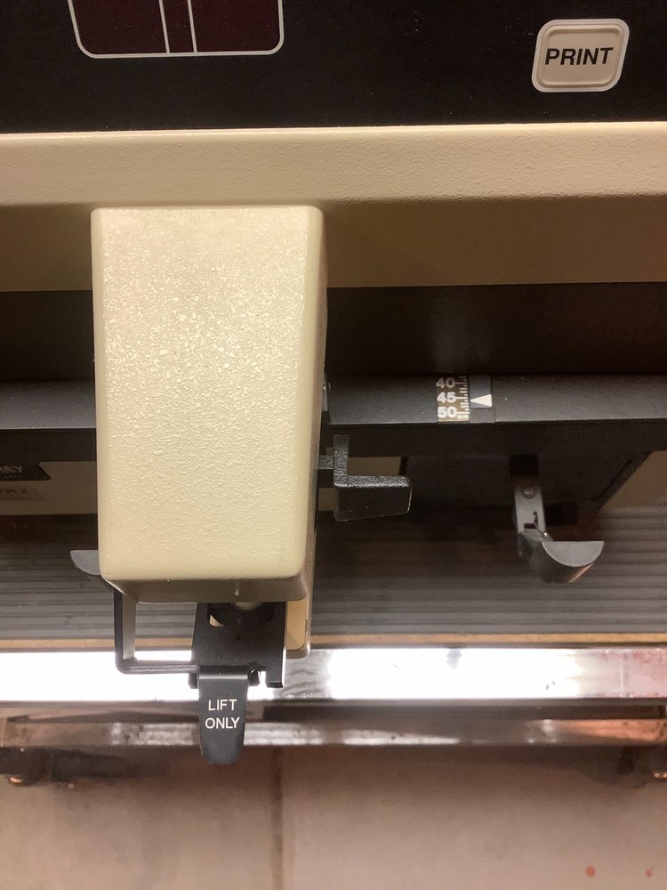 Humphrey Instruments Lens Analyzer Model 330