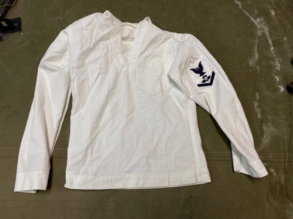 ORIGINAL WWII US NAVY EM DRESS "WHITES" JUMPER SHIRT-XSMALL
