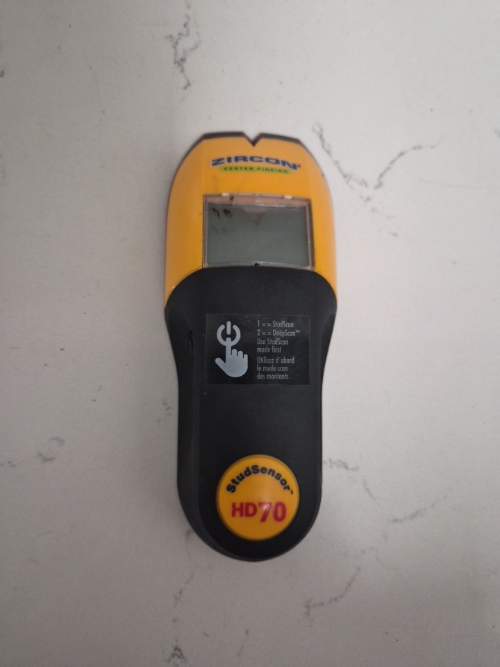 Zircon StudSensor HD70 Stud Finder Multiscanner Center Finding Tested!