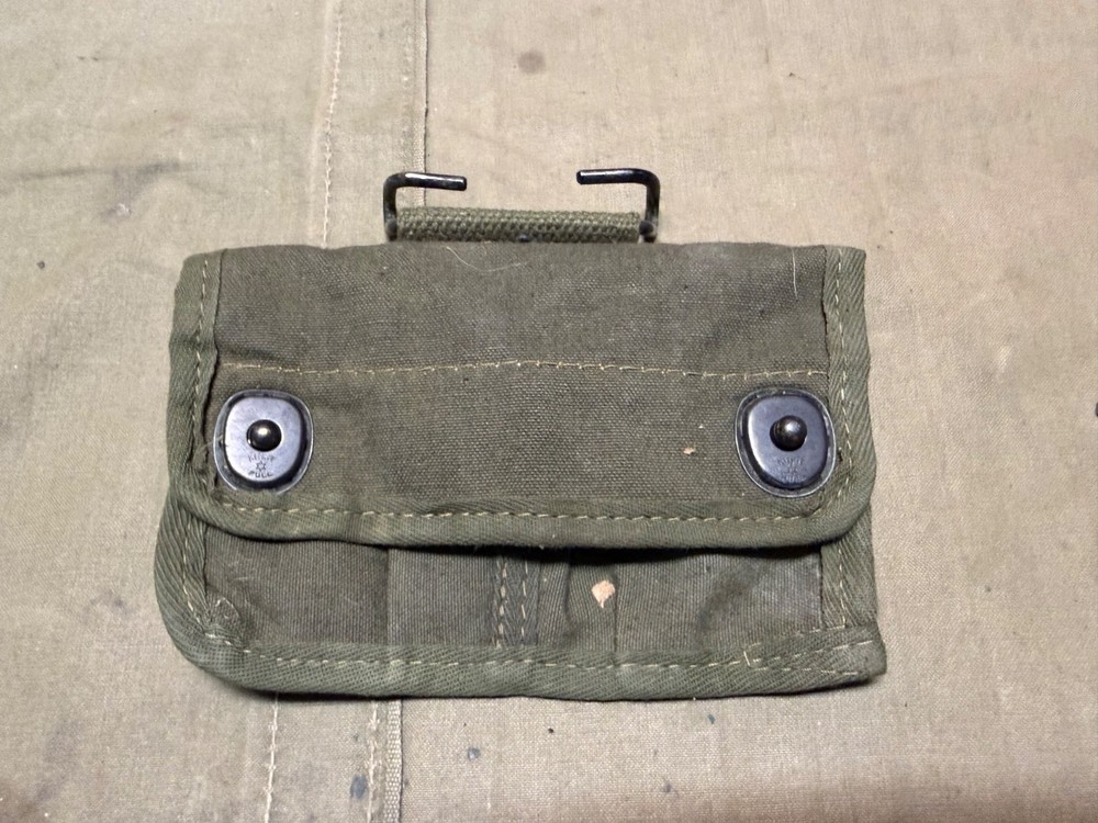 ORIGINAL WWII US ARMY OFFICER M1942 COMPASS CARRY POUCH