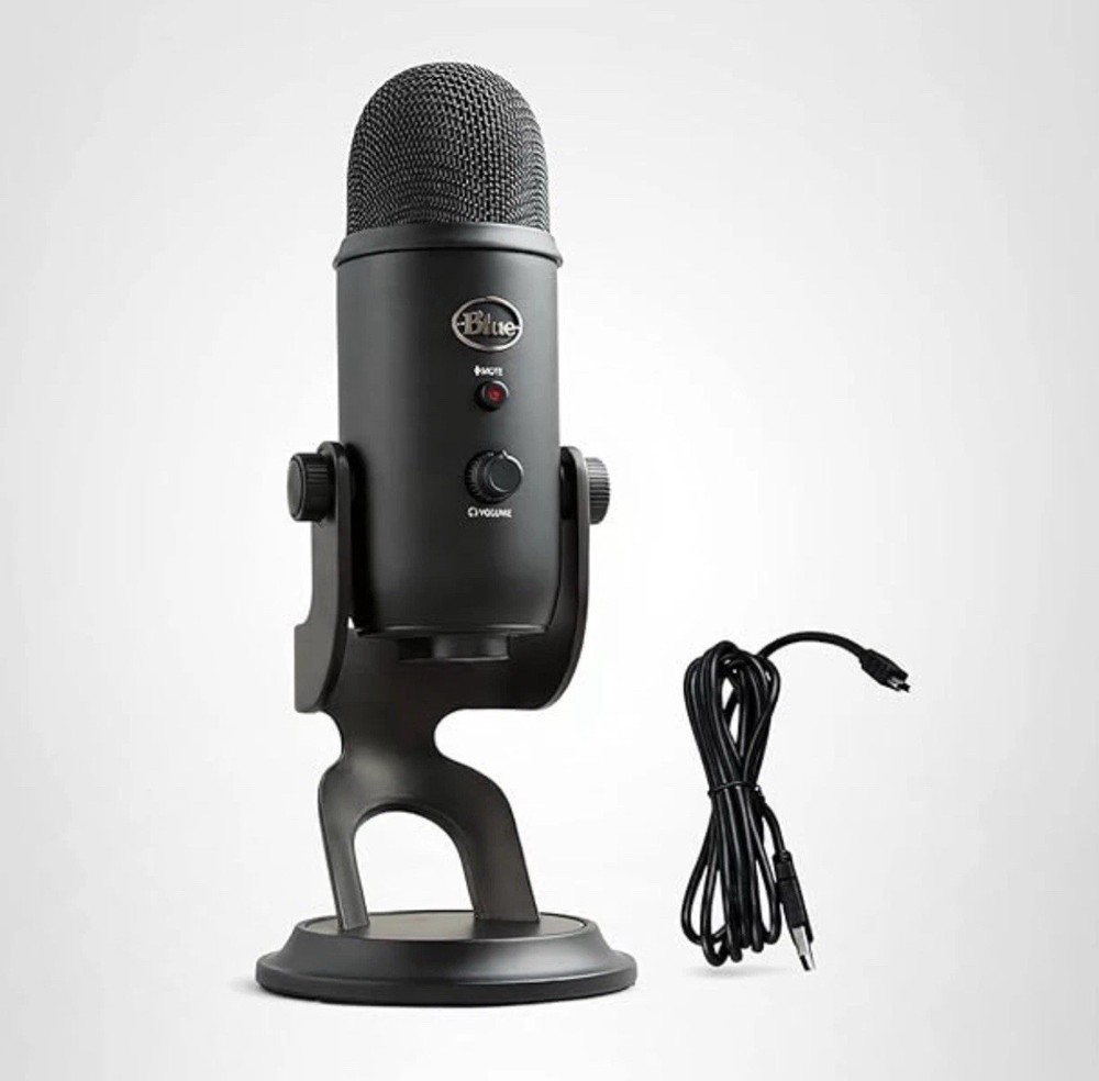 Logitech Creators Blue Yeti USB Microphone - Black Great condition