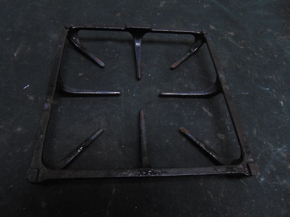 Maytag Range MGR5752BDS Burner Grate 74001769