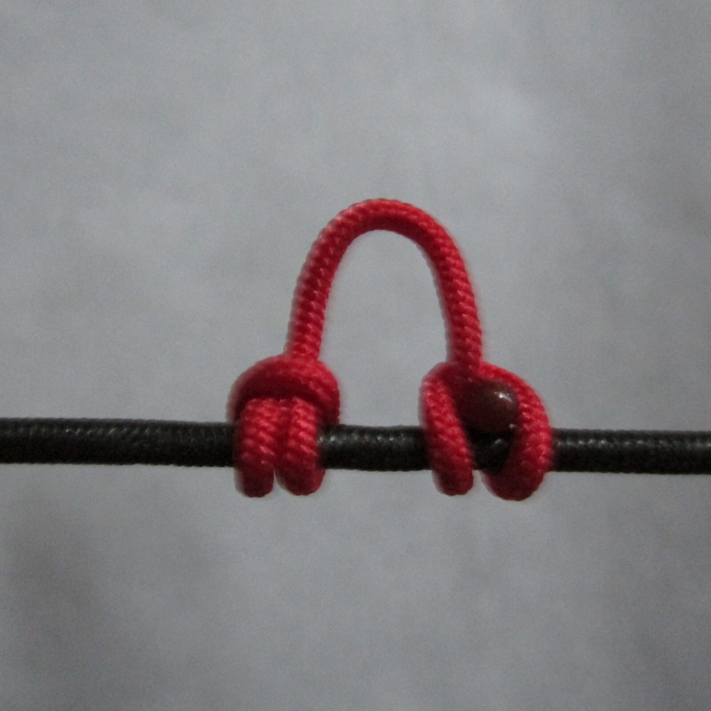 Rope style archery D loop