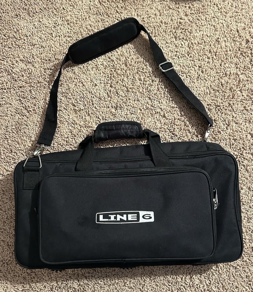 LINE 6 POD HD300 Guitar MULTI-EFFECTS Processor Case Tested Excellent Condition