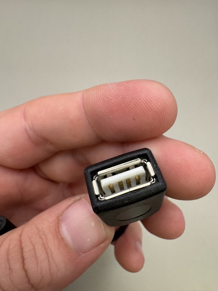 Dye M3 USB Computer Interface Cable Black