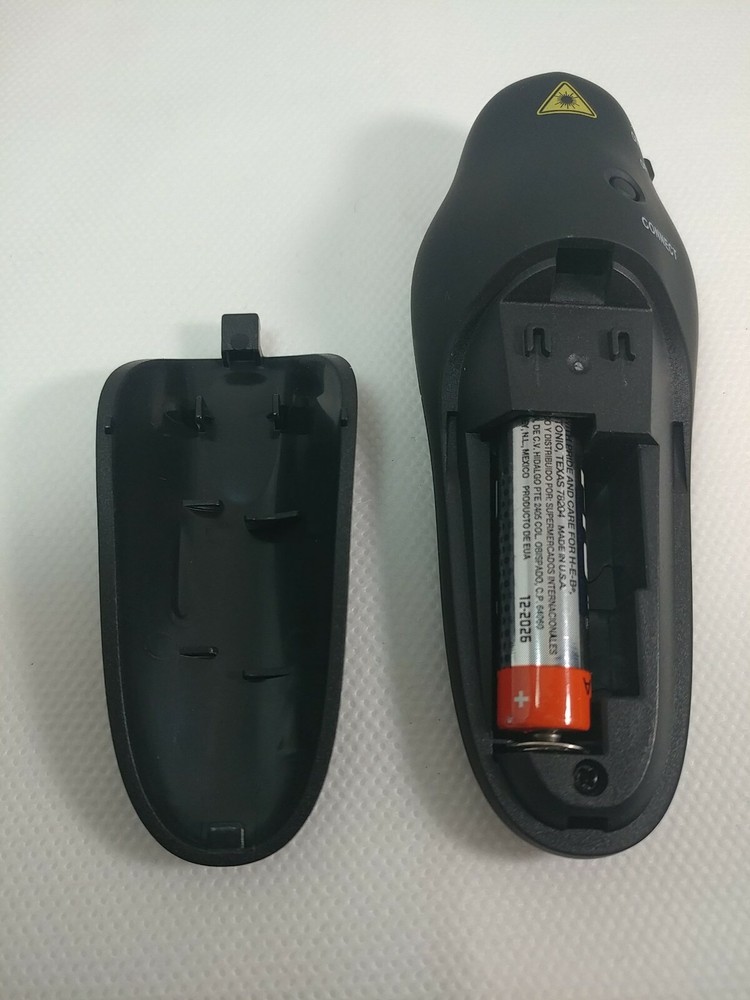 Genuine OEM ZETZ Wireless Presenter Remote Control With USB & Laser Pointer