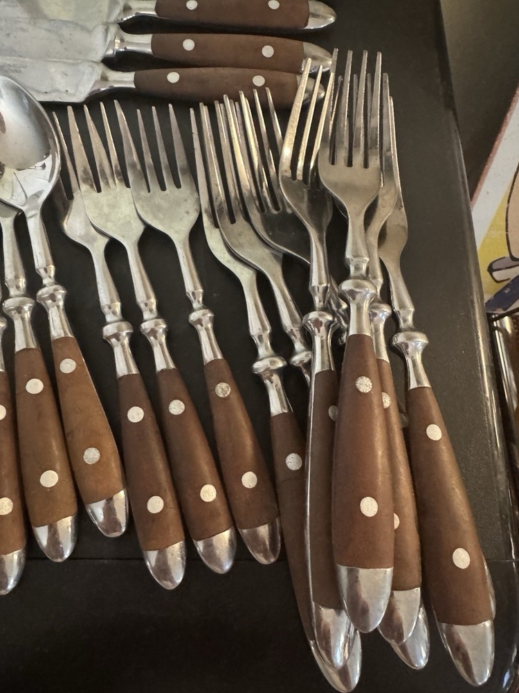 Wood grain Brown 25pcs Flatware
